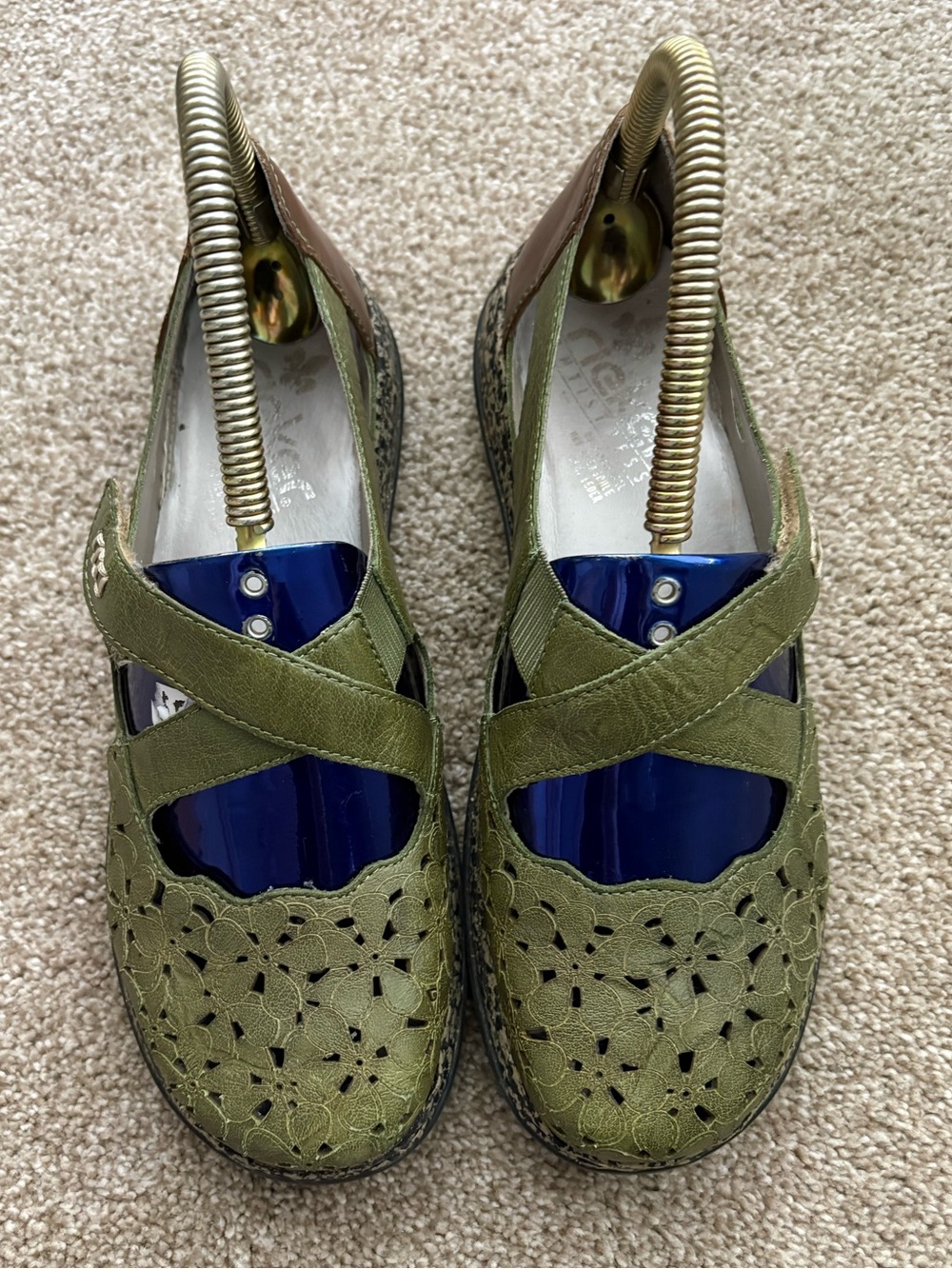 Rieker Anti-stress Green Velcro Perforated Comfort Mary Jane Flats Size 9 EU 40 - Picture 2 of 7